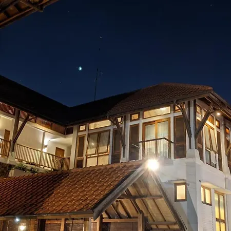 Villa Damar Boutique Hotel-2